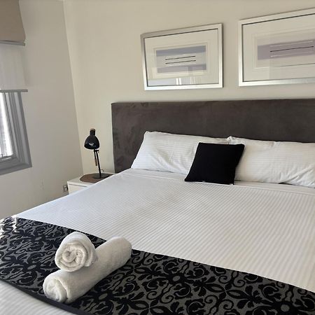 บันบิวรี่ ซีวิว อพาร์ตเมนต์ Aparthotel บันเบอรี ภายนอก รูปภาพ